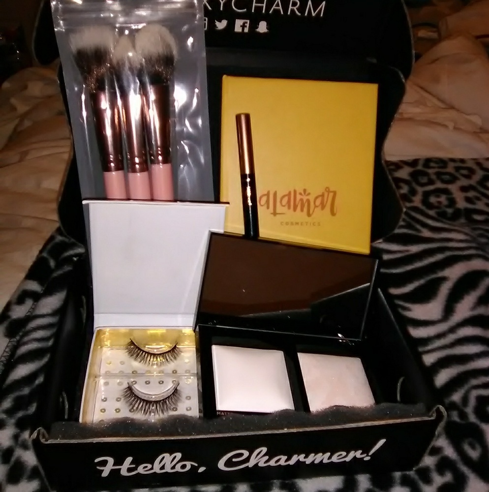 Boxycharm